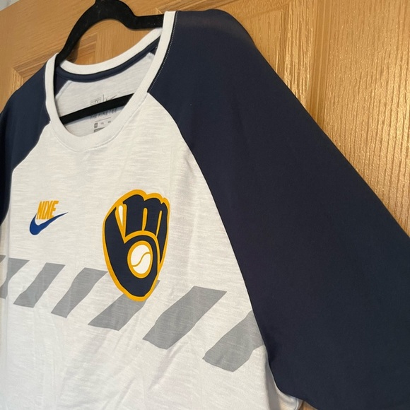 Men's Nike Milwaukee Brewer Drifit Tee - Picture 5 of 7